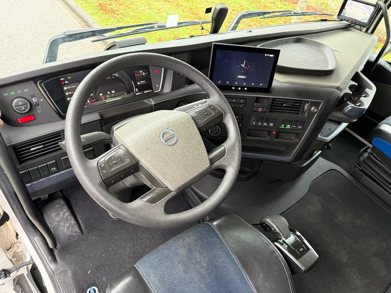 Tegljač Volvo FH 460 XL 2022 only 397.000 km !!!: slika 10 Tegljač Volvo FH 460 XL 2022 only 397.000 km !!!: slika 10