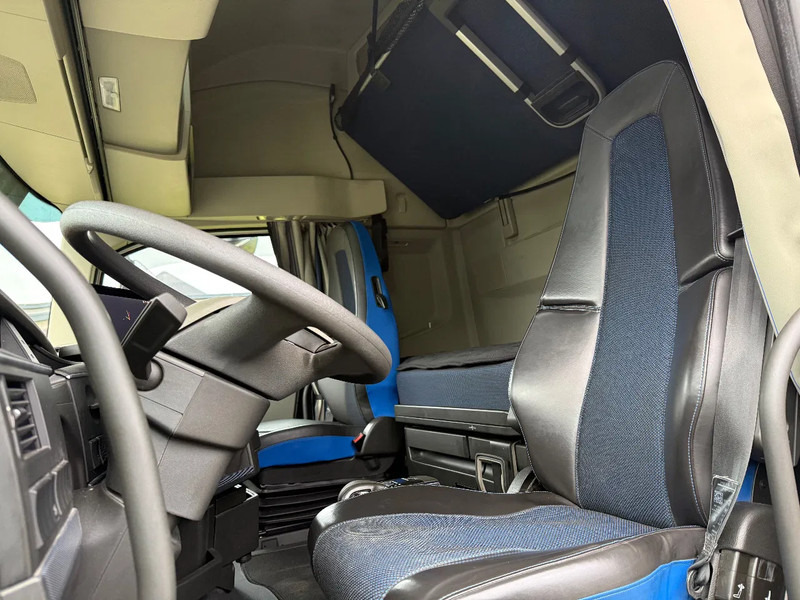 Tegljač Volvo FH 460 XL 2022 only 397.000 km !!!: slika 9 Tegljač Volvo FH 460 XL 2022 only 397.000 km !!!: slika 9