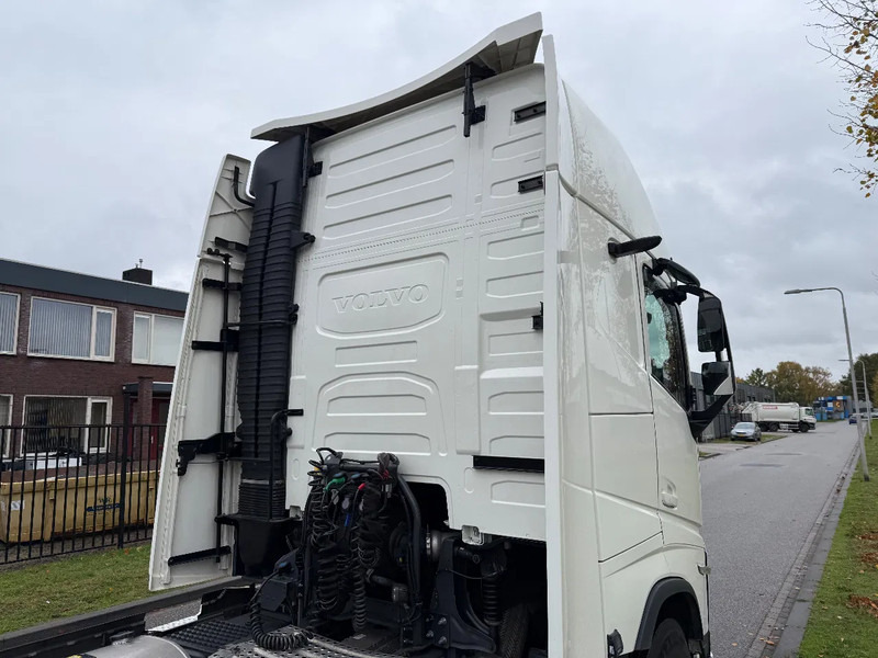 Tegljač Volvo FH 460 XL 2022 only 397.000 km !!!: slika 7 Tegljač Volvo FH 460 XL 2022 only 397.000 km !!!: slika 7