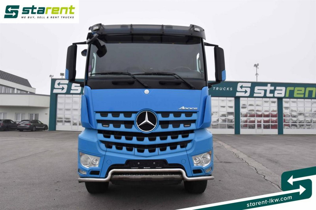 Mercedes Benz Arocs 3653 6x6 Penz Holzkran + Ressenig Holzrungen - Tegljač: slika 3 Mercedes Benz Arocs 3653 6x6 Penz Holzkran + Ressenig Holzrungen - Tegljač: slika 3