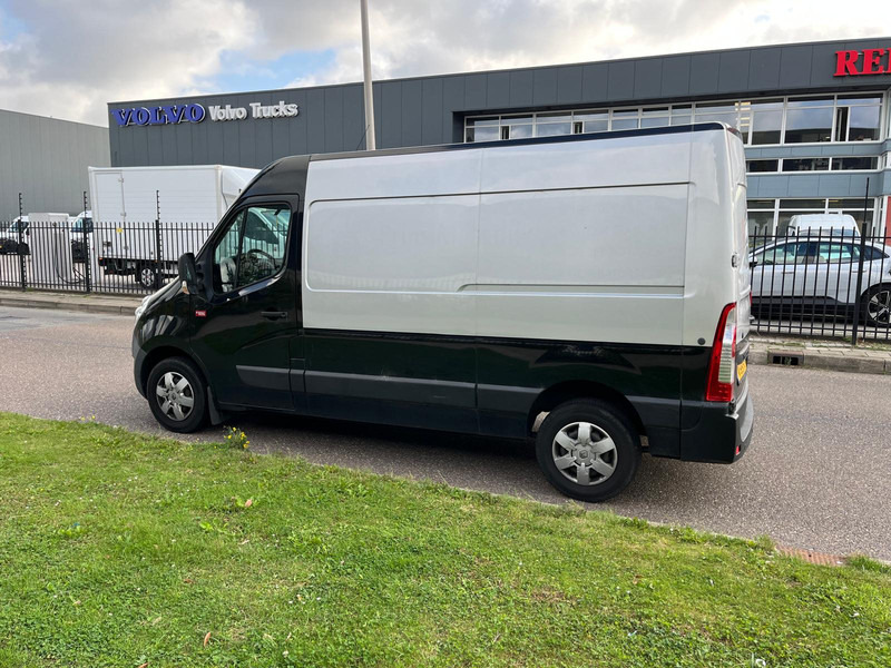 Renault Master 130.35 L2 H2 Airco, Inclusief werkplaats inrichting - Furgon: slika 4 Renault Master 130.35 L2 H2 Airco, Inclusief werkplaats inrichting - Furgon: slika 4