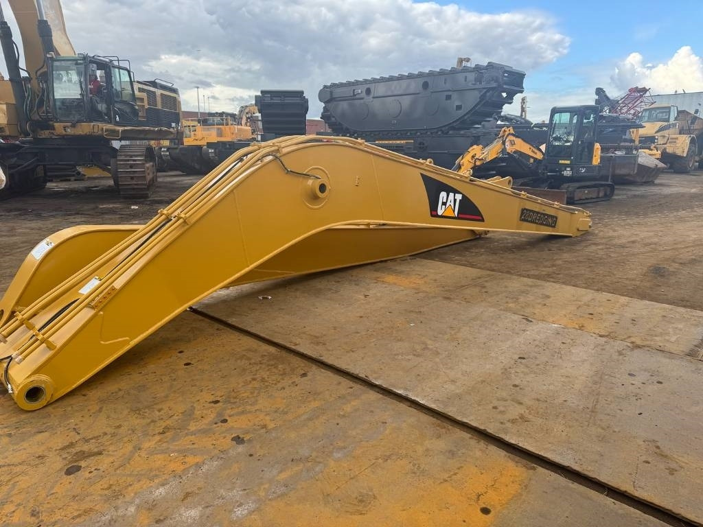 CAT 320 C L LONG REACH BOOM 15M UNUSED - Bager: slika 2 CAT 320 C L LONG REACH BOOM 15M UNUSED - Bager: slika 2