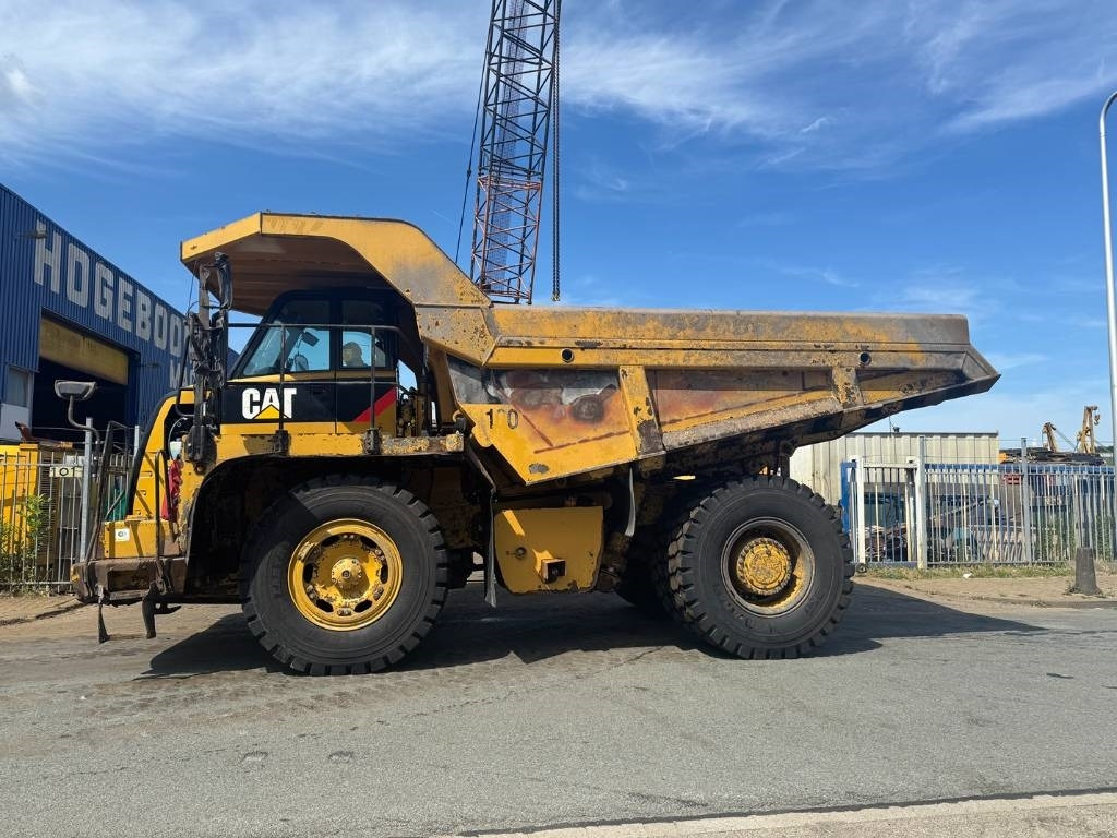 CAT 770 - Kiper sa krutom šasijom/ Kiper za kamen: slika 2 CAT 770 - Kiper sa krutom šasijom/ Kiper za kamen: slika 2