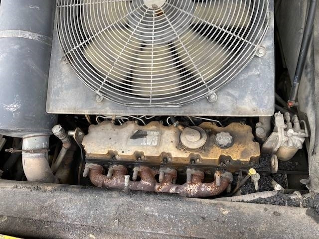 Asfaltni finišer CAT AP 655 D: slika 26