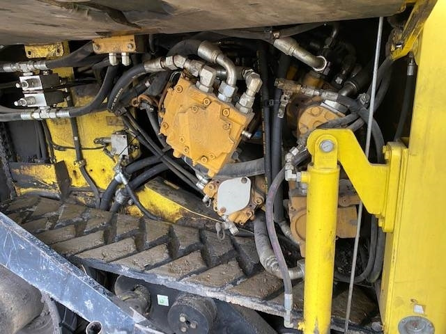 Asfaltni finišer CAT AP 655 D: slika 15