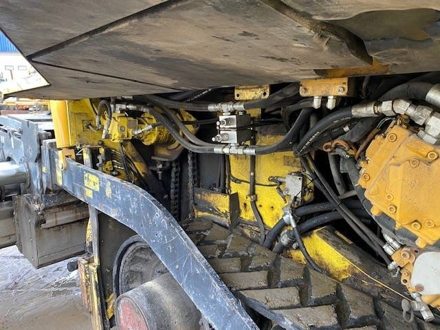 Asfaltni finišer CAT AP 655 D: slika 16