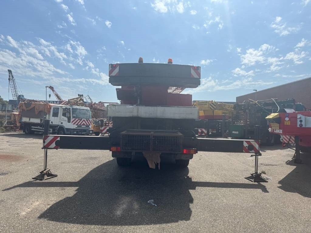 Liebherr LTM 1030-2.1 whit jib - Autokran za sve terene: slika 4 Liebherr LTM 1030-2.1 whit jib - Autokran za sve terene: slika 4