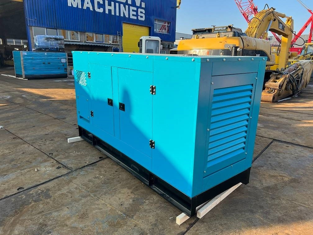 Novu Set generatora Ricardo 200KVA (160KW) SILENT GENERATOR 3 PHASE 50HZ 400V: slika 6