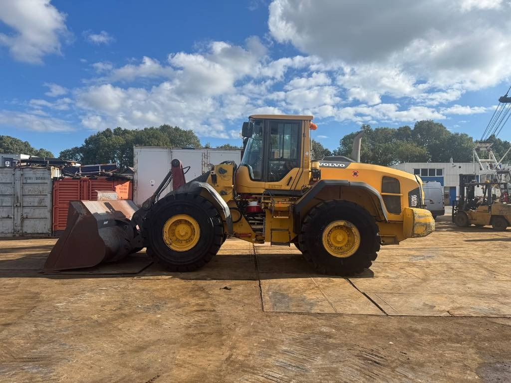 Volvo L 120 G - Utovarivač točkaš: slika 1 Volvo L 120 G - Utovarivač točkaš: slika 1