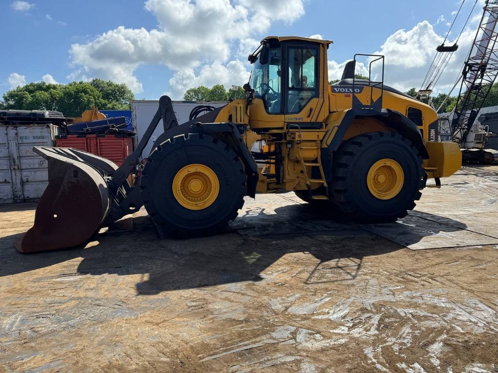 Volvo L 220 H ( WITH NEW TYRES )  - Utovarivač točkaš: slika 1 Volvo L 220 H ( WITH NEW TYRES )  - Utovarivač točkaš: slika 1