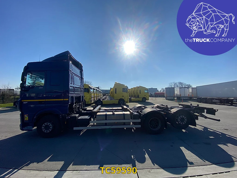 DAF XF Euro6 480 - Kamion za prevoz kontejnera/ Kamion sa promenjivim sandukom: slika 2 DAF XF Euro6 480 - Kamion za prevoz kontejnera/ Kamion sa promenjivim sandukom: slika 2