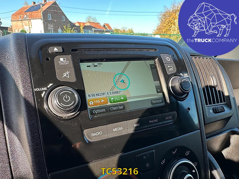 Dostavno vozilo Peugeot Boxer: slika 19