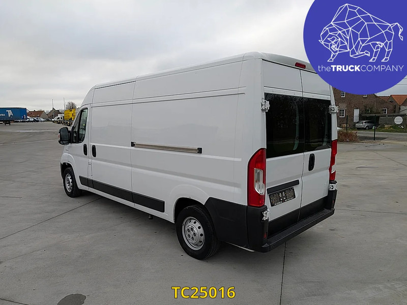 Fiat Ducato 2.0 Multijet L3H2 - Furgon: slika 3 Fiat Ducato 2.0 Multijet L3H2 - Furgon: slika 3
