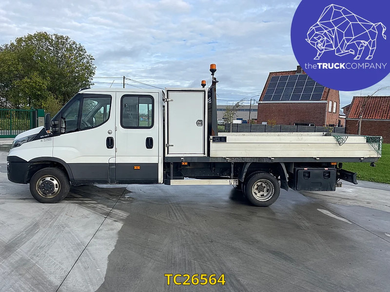 Iveco Daily 35-150 - Dostavno vozilo s ravnom platformom: slika 2 Iveco Daily 35-150 - Dostavno vozilo s ravnom platformom: slika 2