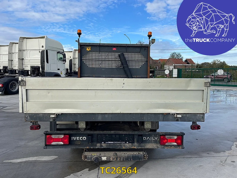 Iveco Daily 35-150 - Dostavno vozilo s ravnom platformom: slika 4 Iveco Daily 35-150 - Dostavno vozilo s ravnom platformom: slika 4