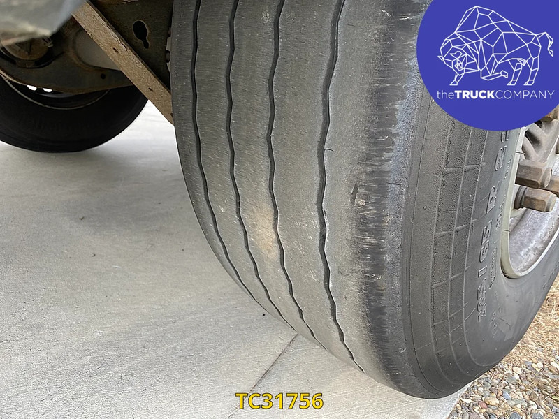 Plato poluprikolica LAG: slika 17