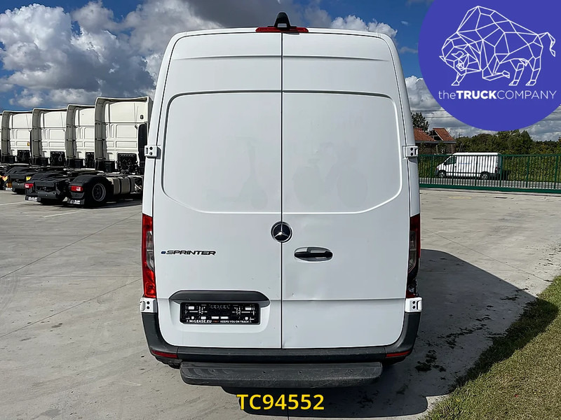 Mercedes-Benz E-Sprinter L2H2 41 kWh - Furgon, Električno dostavno vozilo: slika 4 Mercedes-Benz E-Sprinter L2H2 41 kWh - Furgon, Električno dostavno vozilo: slika 4