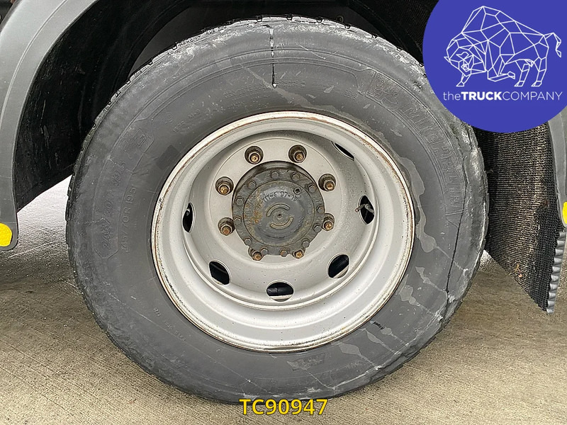 Hladnjača Renault D 210: slika 15