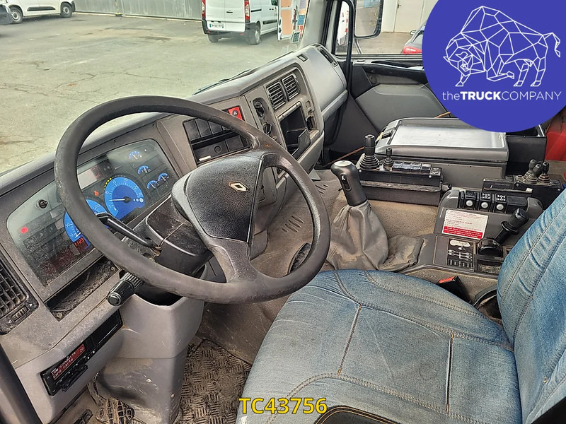 Renault Kerax 370 - Kamion za prevoz kontejnera/ Kamion sa promenjivim sandukom: slika 2 Renault Kerax 370 - Kamion za prevoz kontejnera/ Kamion sa promenjivim sandukom: slika 2