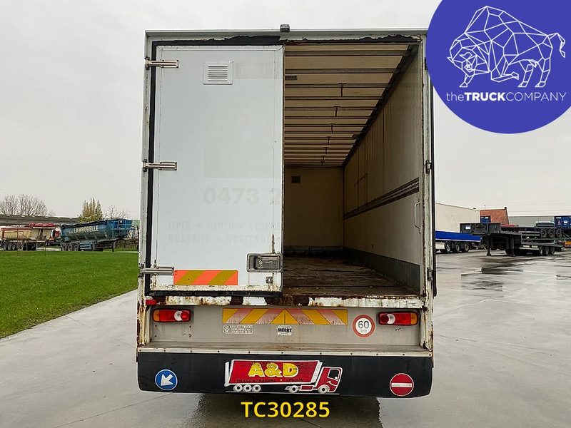 Kamion sa zatvorenim sandukom Renault Midlum 220: slika 9