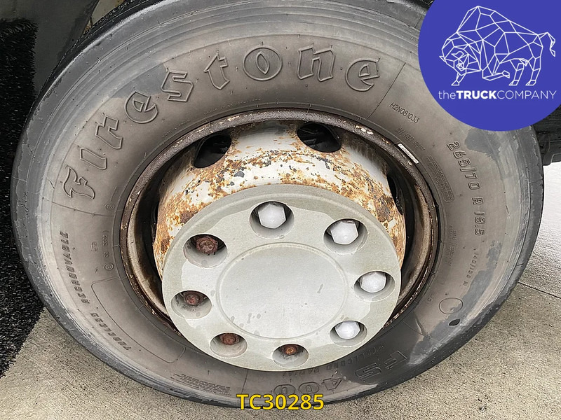 Kamion sa zatvorenim sandukom Renault Midlum 220: slika 18