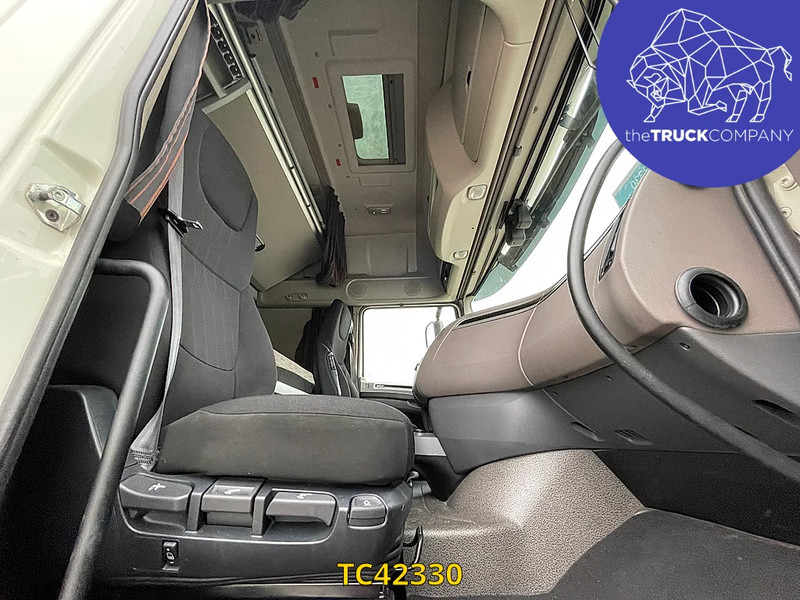 DAF XF 480 - Tegljač: slika 2 DAF XF 480 - Tegljač: slika 2