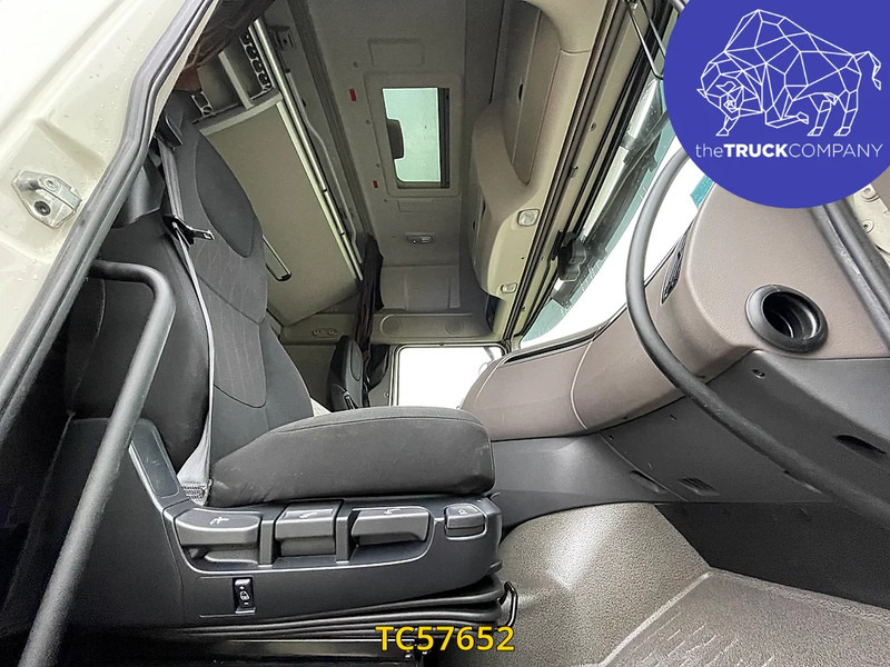 DAF XF 480 - Tegljač: slika 2 DAF XF 480 - Tegljač: slika 2