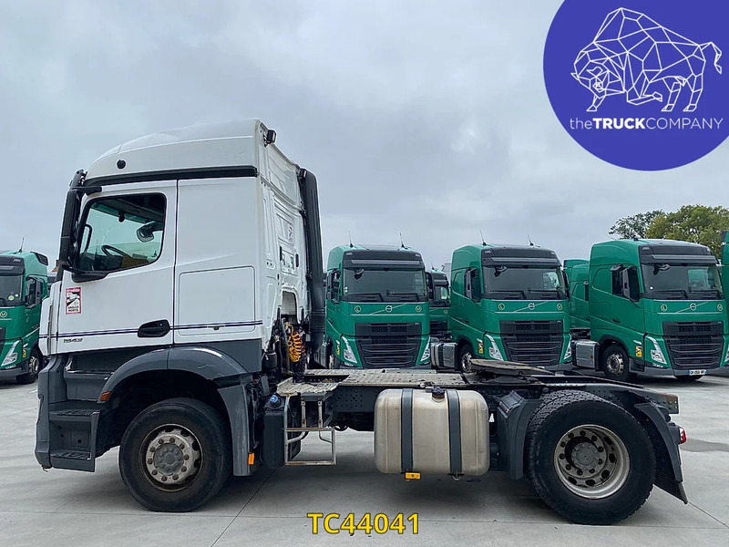 Mercedes-Benz Arocs 1943 - Tegljač: slika 2 Mercedes-Benz Arocs 1943 - Tegljač: slika 2