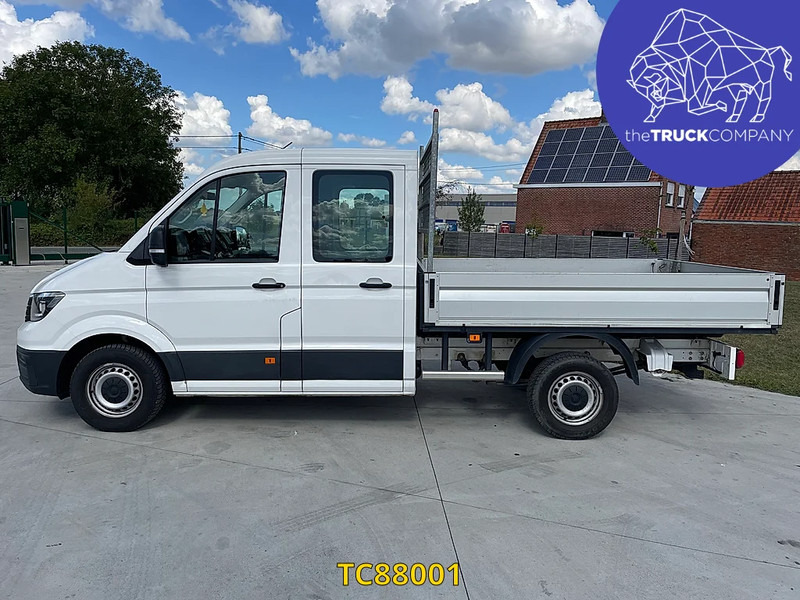Volkswagen Crafter 2.0 TDI DUBBELE CABINE - OPEN LAADBAK - Dostavno vozilo s ravnom platformom: slika 2 Volkswagen Crafter 2.0 TDI DUBBELE CABINE - OPEN LAADBAK - Dostavno vozilo s ravnom platformom: slika 2