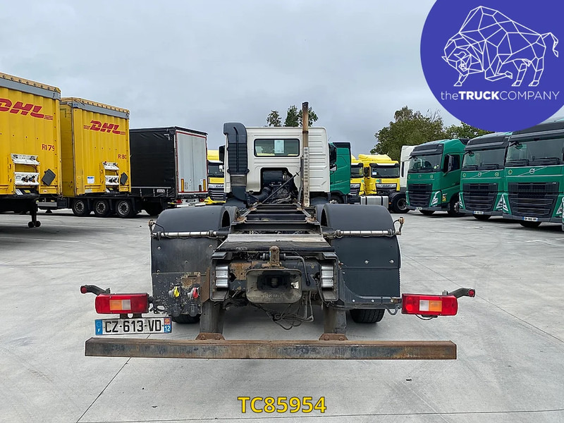 Volvo FMX 370 - Kamion sa golom šasijom i zatvorenom kabinom: slika 3 Volvo FMX 370 - Kamion sa golom šasijom i zatvorenom kabinom: slika 3