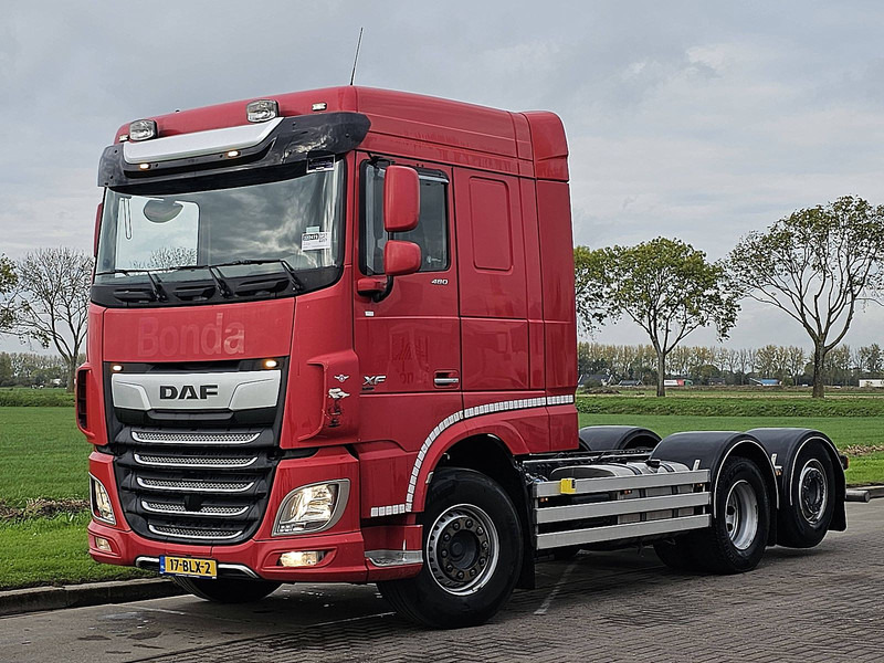 DAF XF 480 6X2 FAN WB 390 - Kamion sa golom šasijom i zatvorenom kabinom: slika 2 DAF XF 480 6X2 FAN WB 390 - Kamion sa golom šasijom i zatvorenom kabinom: slika 2