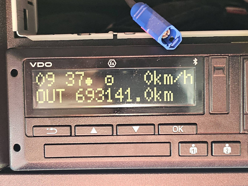 Kamion sa golom šasijom i zatvorenom kabinom DAF XF 480 SSC 6X2 FAR INTARDER: slika 8 Kamion sa golom šasijom i zatvorenom kabinom DAF XF 480 SSC 6X2 FAR INTARDER: slika 8