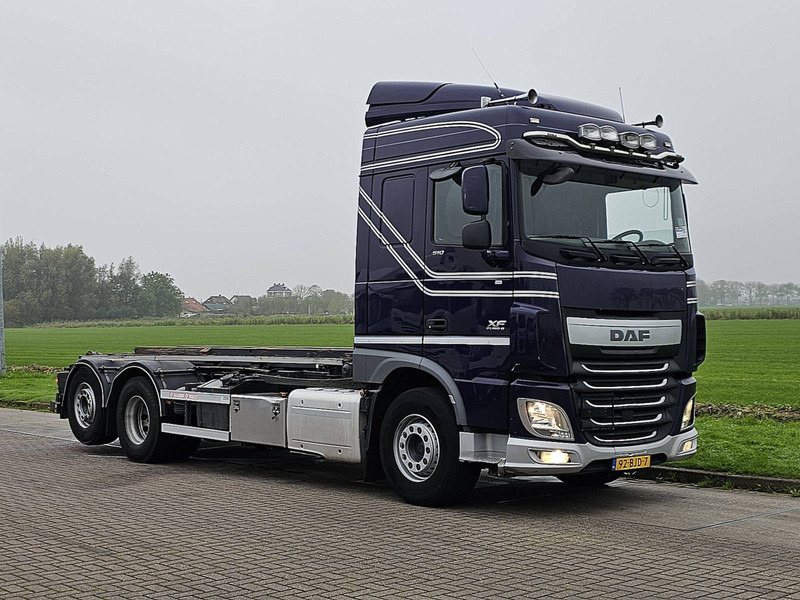 DAF XF 510 6X2 FAN STEERAXLE - Kamion sa kablovskim sistemom: slika 5 DAF XF 510 6X2 FAN STEERAXLE - Kamion sa kablovskim sistemom: slika 5