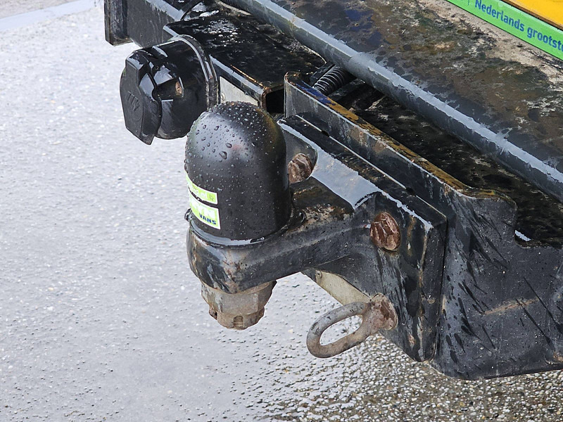 Dostavno vozilo s ravnom platformom Iveco Daily 40C15 XL FASSI laadkraan: slika 12 Dostavno vozilo s ravnom platformom Iveco Daily 40C15 XL FASSI laadkraan: slika 12