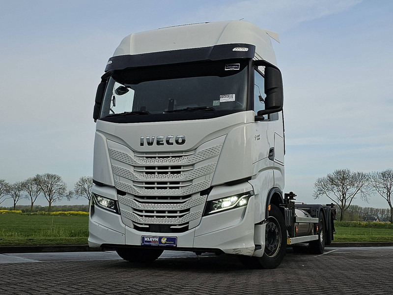 Iveco S-WAY AS260S46 LNG INT. STEERAXLE - Kamion za prevoz kontejnera/ Kamion sa promenjivim sandukom: slika 1 Iveco S-WAY AS260S46 LNG INT. STEERAXLE - Kamion za prevoz kontejnera/ Kamion sa promenjivim sandukom: slika 1