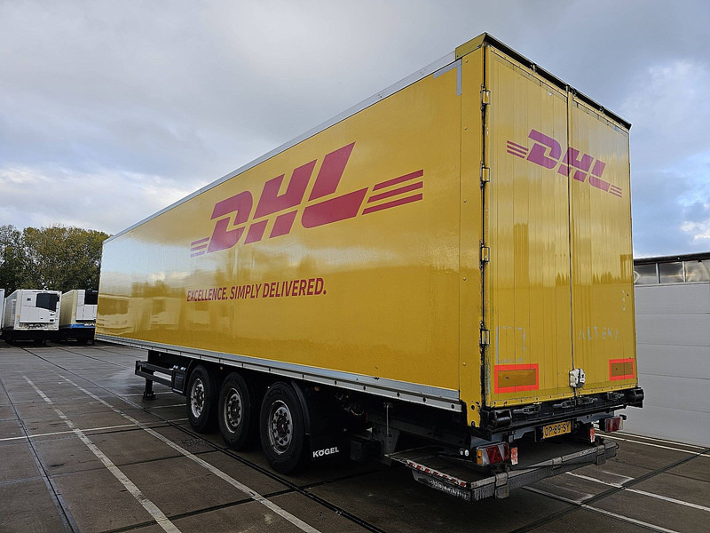 Kögel SKH24 LIFT AXLE TAILLIFT - Poluprikolica sa zatvorenim sandukom: slika 5 Kögel SKH24 LIFT AXLE TAILLIFT - Poluprikolica sa zatvorenim sandukom: slika 5