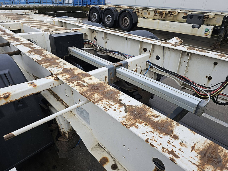 Poluprikolica za prevoz kontejnera/ Poluprikolica sa promenjivim sandukom Krone SD: slika 9