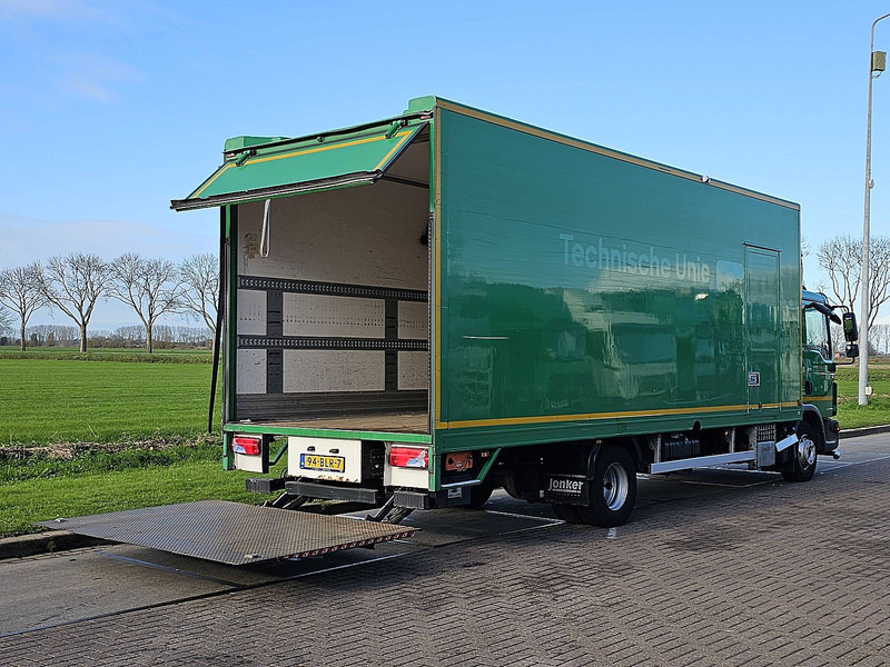 MAN 10.190 TGL TAILLIFT AIRCO - Kamion sa zatvorenim sandukom: slika 3 MAN 10.190 TGL TAILLIFT AIRCO - Kamion sa zatvorenim sandukom: slika 3