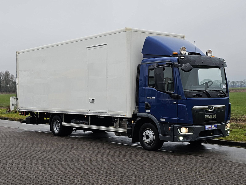 MAN 12.220 TGL BL AIRCO TAILLIFT - Kamion sa zatvorenim sandukom: slika 5 MAN 12.220 TGL BL AIRCO TAILLIFT - Kamion sa zatvorenim sandukom: slika 5