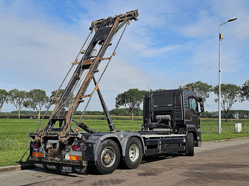 MAN 26.400 TGS 6X2 LL STEERAXLE - Kamion sa golom šasijom i zatvorenom kabinom: slika 3 MAN 26.400 TGS 6X2 LL STEERAXLE - Kamion sa golom šasijom i zatvorenom kabinom: slika 3