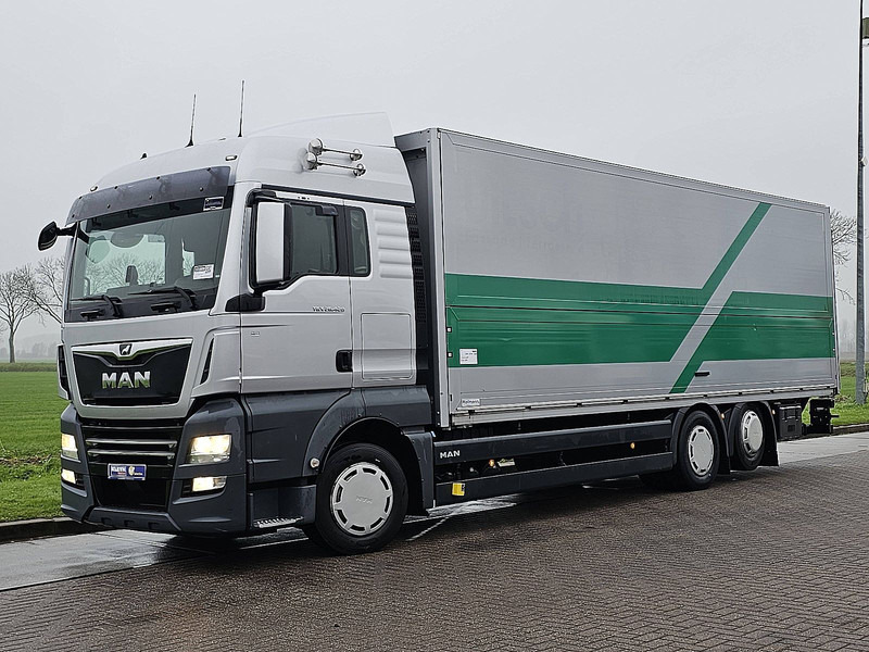 MAN 26.420 TGX 6X2-4 LIFT GETRÄNKE - Kamion sa zatvorenim sandukom: slika 2 MAN 26.420 TGX 6X2-4 LIFT GETRÄNKE - Kamion sa zatvorenim sandukom: slika 2