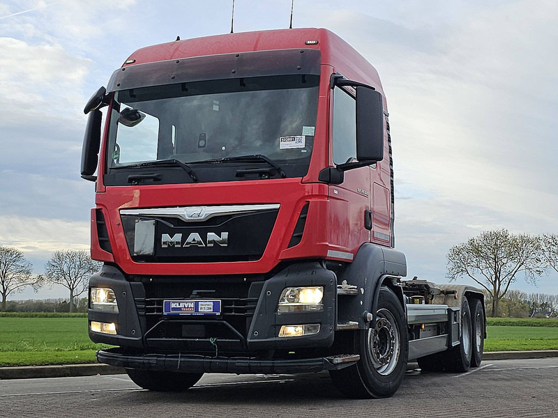 MAN 26.440 TGS - Kamion sa hidrauličnom kukom: slika 1 MAN 26.440 TGS - Kamion sa hidrauličnom kukom: slika 1