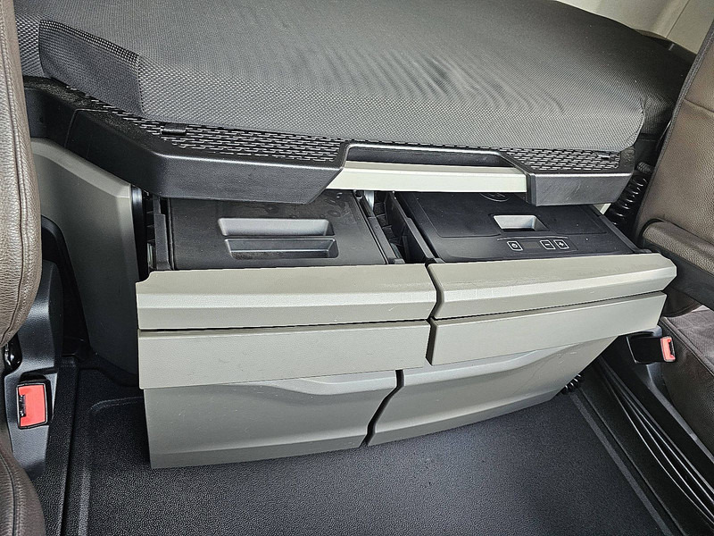 Lizing MAN 26.510 TGX GX 6X2 INTARDER MAN 26.510 TGX GX 6X2 INTARDER: slika 11