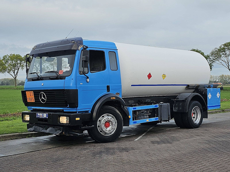 Mercedes-Benz 1722 LPG GAS TANK - Kamion cisterna: slika 2 Mercedes-Benz 1722 LPG GAS TANK - Kamion cisterna: slika 2