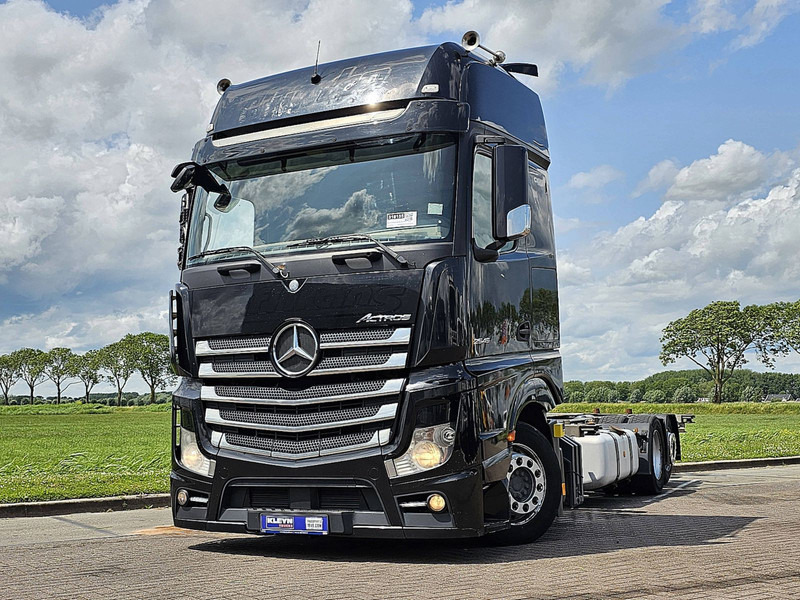 Mercedes-Benz ACTROS 2540 GIGASPACE 6X2 - Kamion za prevoz kontejnera/ Kamion sa promenjivim sandukom: slika 1 Mercedes-Benz ACTROS 2540 GIGASPACE 6X2 - Kamion za prevoz kontejnera/ Kamion sa promenjivim sandukom: slika 1