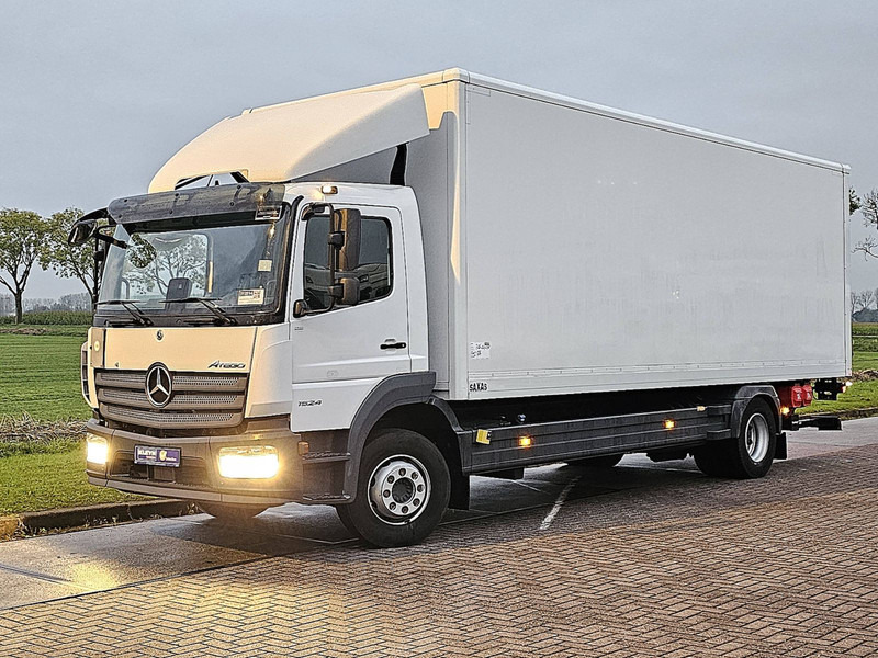 Mercedes-Benz ATEGO 1524 AIRCO LIFT AHK - Kamion sa zatvorenim sandukom: slika 2 Mercedes-Benz ATEGO 1524 AIRCO LIFT AHK - Kamion sa zatvorenim sandukom: slika 2
