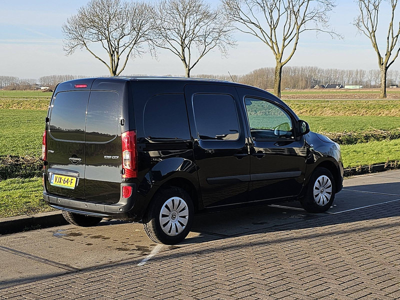 Mercedes-Benz Citan 109 CDI AC EURO6 - Dostavno vozilo sa zatvorenim sandukom: slika 3 Mercedes-Benz Citan 109 CDI AC EURO6 - Dostavno vozilo sa zatvorenim sandukom: slika 3