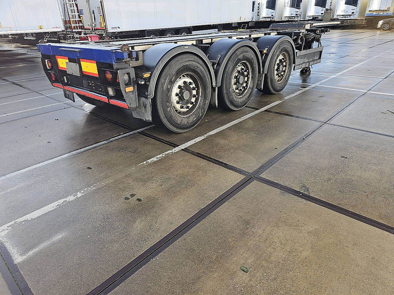 REGIS 3DFCST - Poluprikolica za prevoz kontejnera/ Poluprikolica sa promenjivim sandukom: slika 2 REGIS 3DFCST - Poluprikolica za prevoz kontejnera/ Poluprikolica sa promenjivim sandukom: slika 2