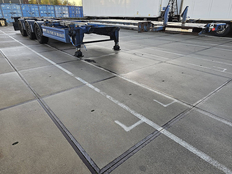 Renders ROC 16.27CC - Poluprikolica za prevoz kontejnera/ Poluprikolica sa promenjivim sandukom: slika 3 Renders ROC 16.27CC - Poluprikolica za prevoz kontejnera/ Poluprikolica sa promenjivim sandukom: slika 3