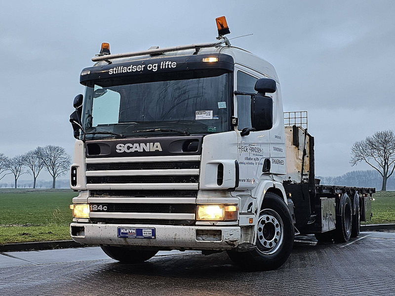 Scania P124.420 CP19 6X2 MANUAL - Kamion sa tovarnim sandukom: slika 1 Scania P124.420 CP19 6X2 MANUAL - Kamion sa tovarnim sandukom: slika 1